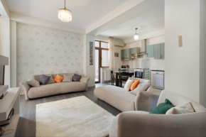Brand New 2 Bedroom Flat with Balconies and Views
